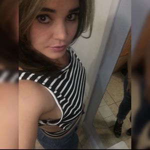 Meet your Posher, Anita